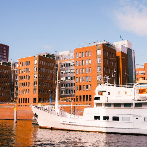 Hamburg Boot am Hafen